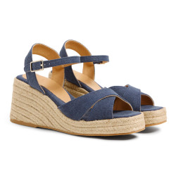 Sandalias Thea en algodón acabado lavado, cierre de pulsera con hebilla metálica.