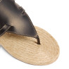 Sandalias planas Piara confeccionadas artesanalmente en España en piel.