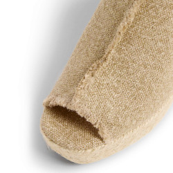 Sandalias Fátima en lino metalizado.